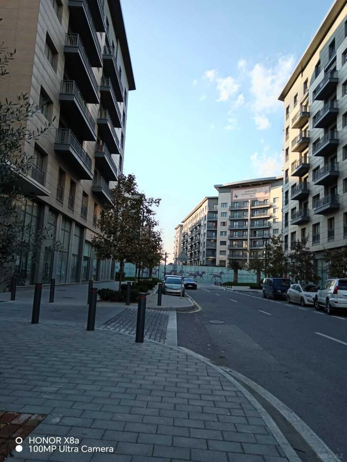 Satılır 5 otaqlı mənzil 203 m²