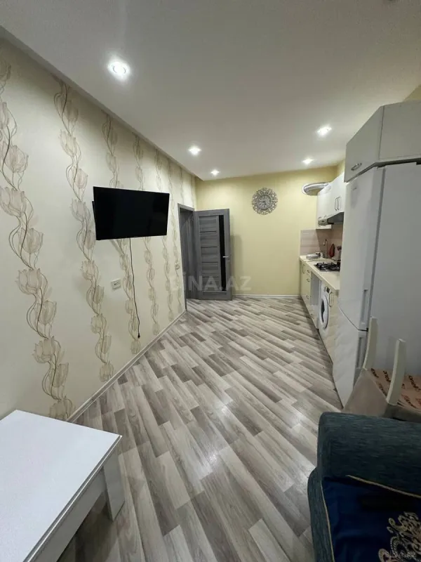 Kirayə verilir 2 otaqlı mənzil 55 m²