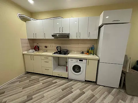 Kirayə verilir 2 otaqlı mənzil 55 m²