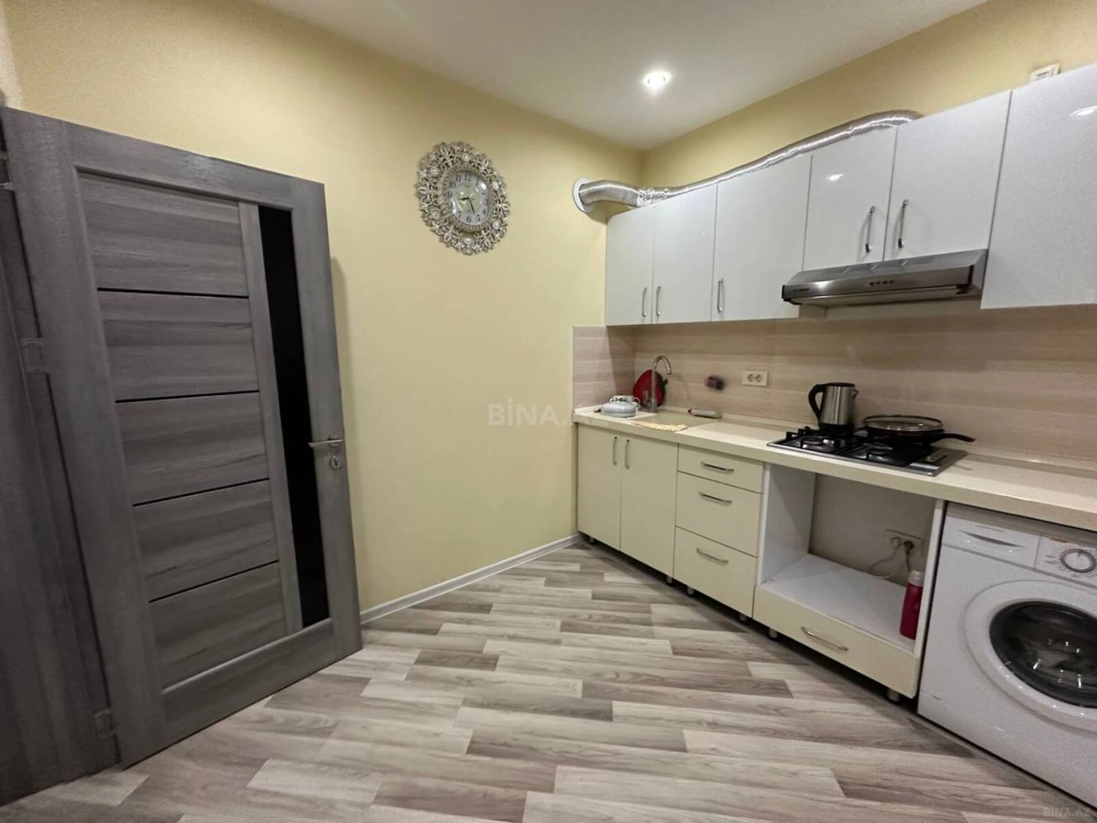Kirayə verilir 2 otaqlı mənzil 55 m²