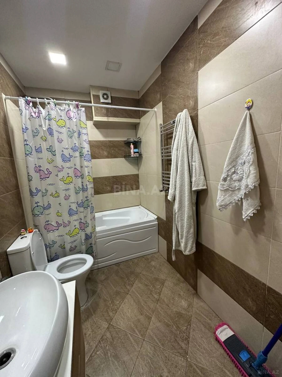 Kirayə verilir 2 otaqlı mənzil 55 m²
