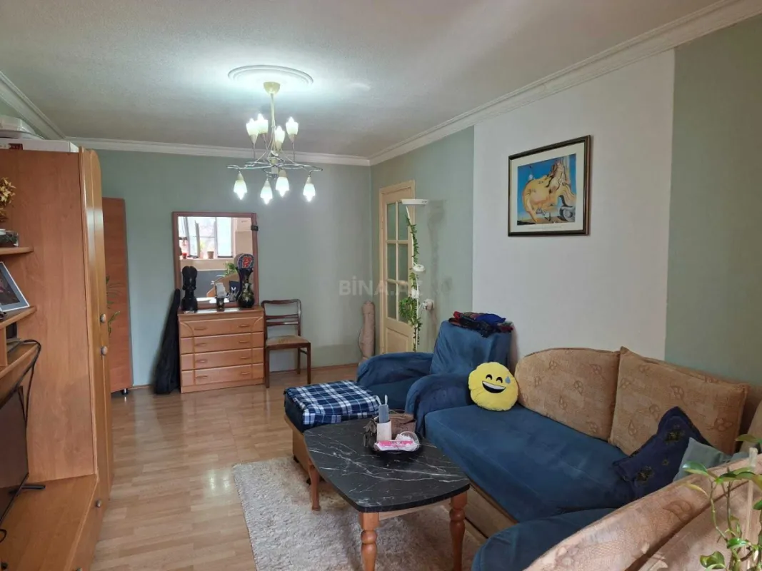 Satılır 3 otaqlı mənzil 60 m²