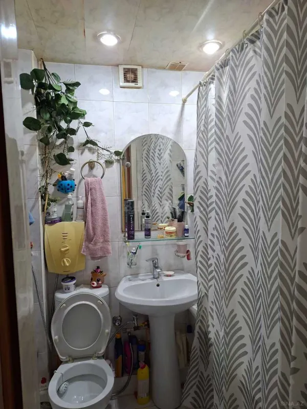 Satılır 3 otaqlı mənzil 60 m²