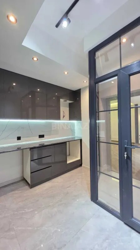 Satılır 2 otaqlı mənzil 63 m²