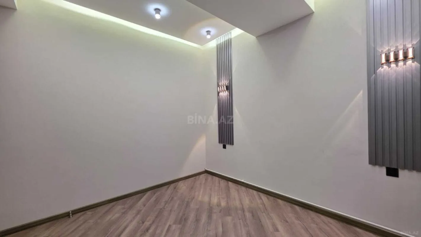 Satılır 2 otaqlı mənzil 63 m²