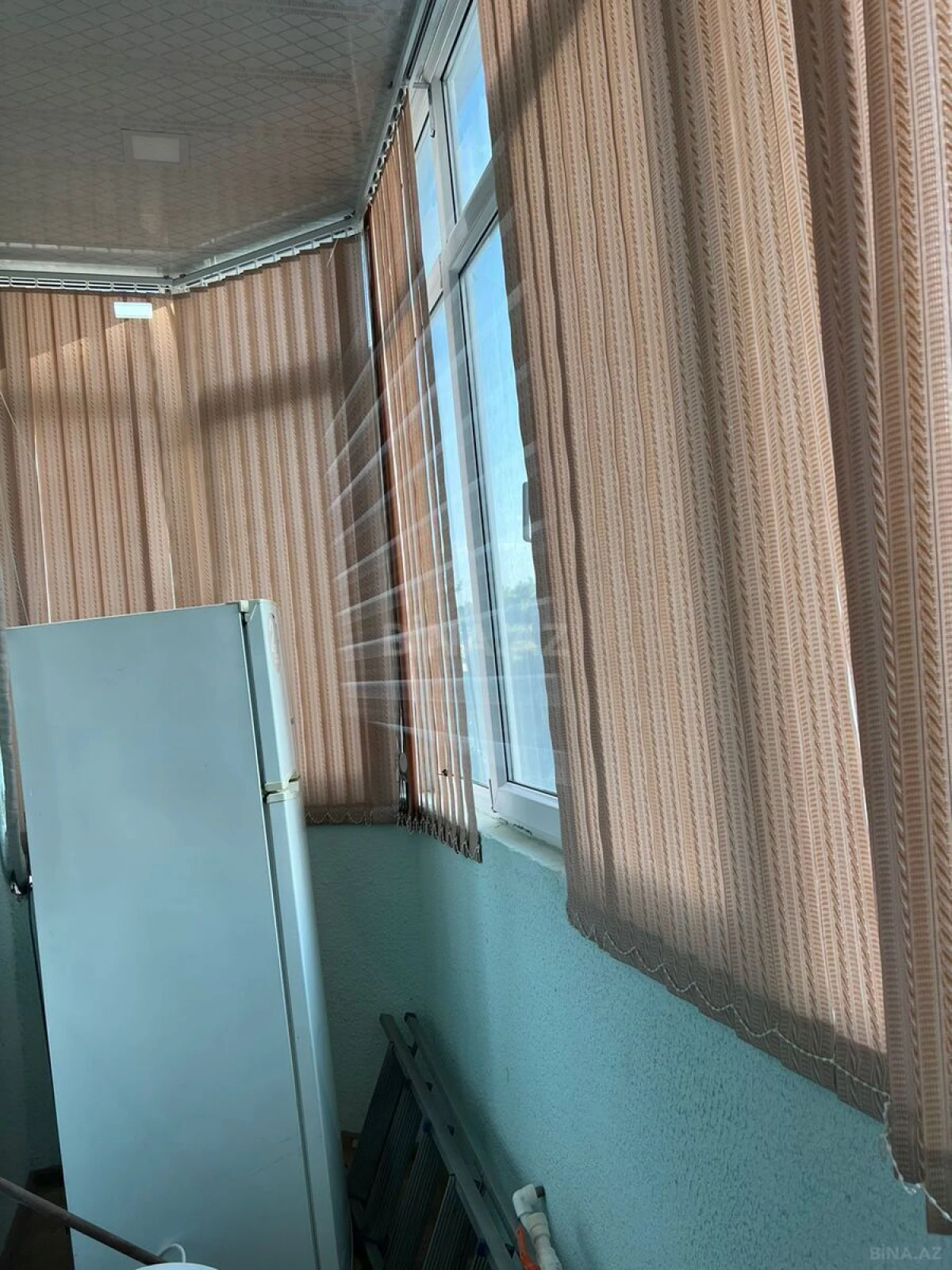 Kirayə verilir 4 otaqlı ofis 140 m²