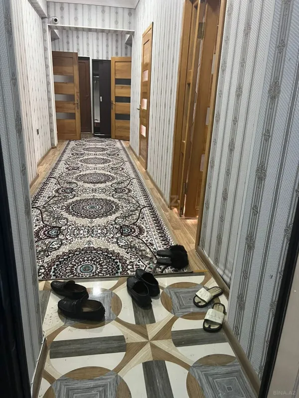 Kirayə verilir 4 otaqlı ofis 140 m²