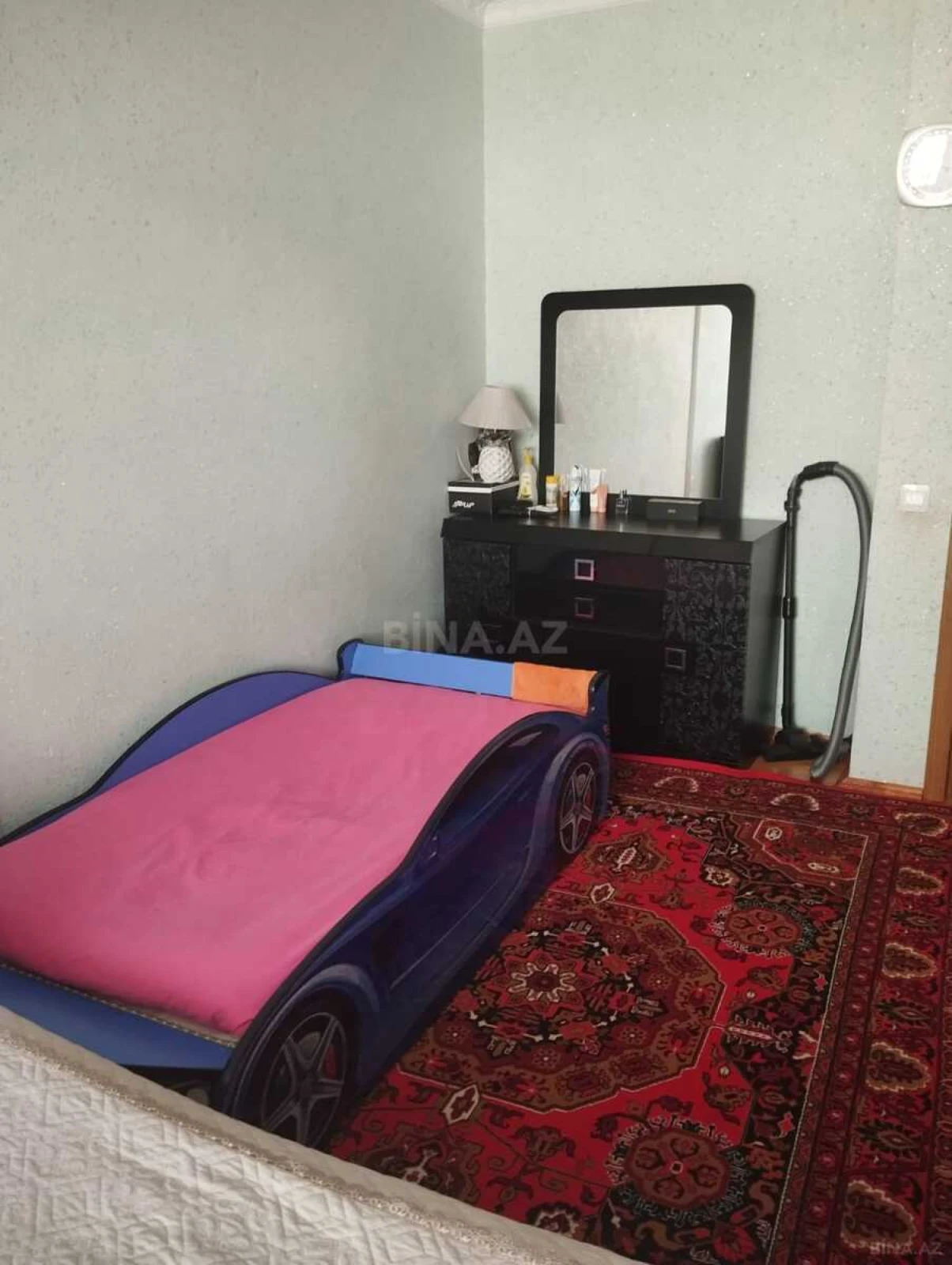Satılır 2 otaqlı mənzil 61.2 m²