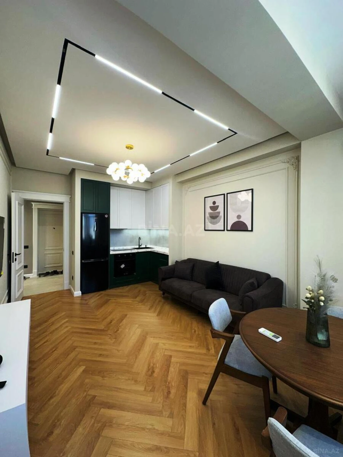 Satılır 2 otaqlı mənzil 55 m²