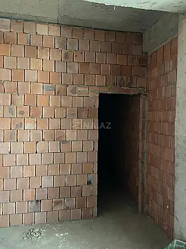 Satılır 2 otaqlı mənzil 47 m²