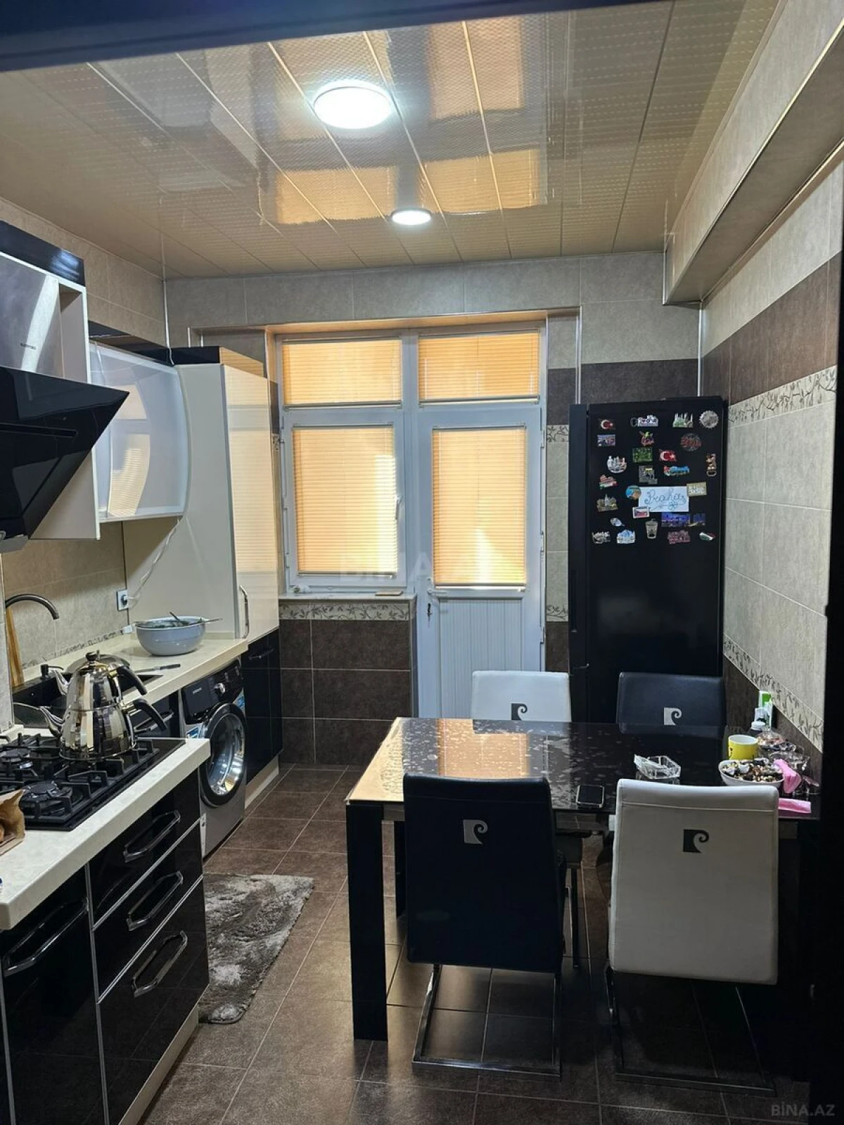 Satılır 2 otaqlı mənzil 90 m²