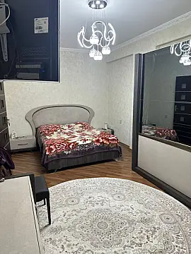Satılır 2 otaqlı mənzil 90 m²