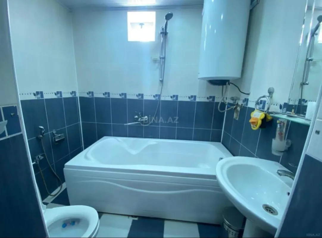 Kirayə verilir 4 otaqlı həyət evi 200 m²