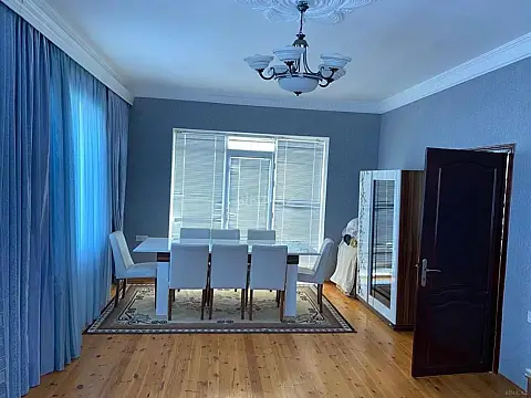 Kirayə verilir 4 otaqlı həyət evi 200 m²