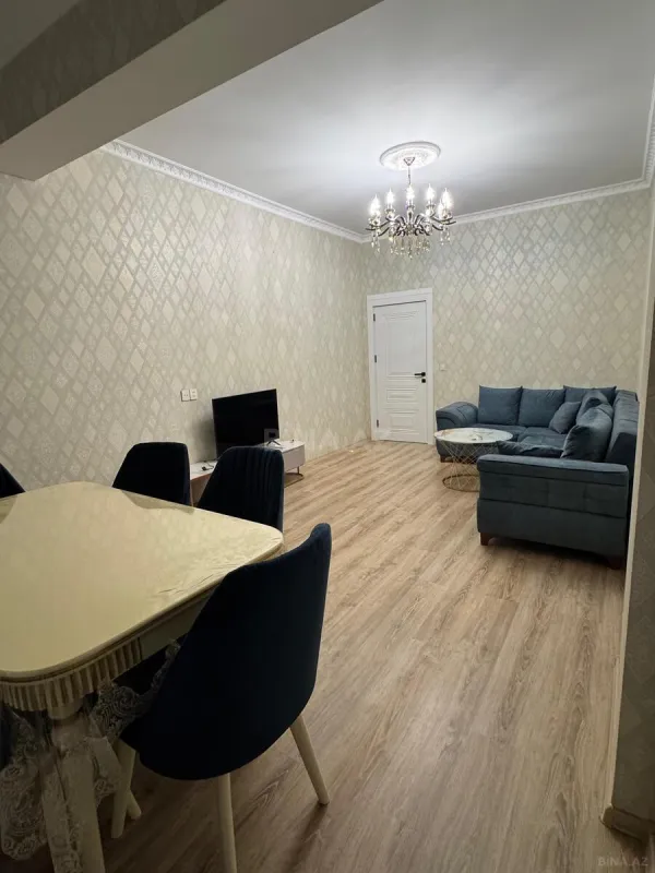 Kirayə verilir 2 otaqlı mənzil 90 m²