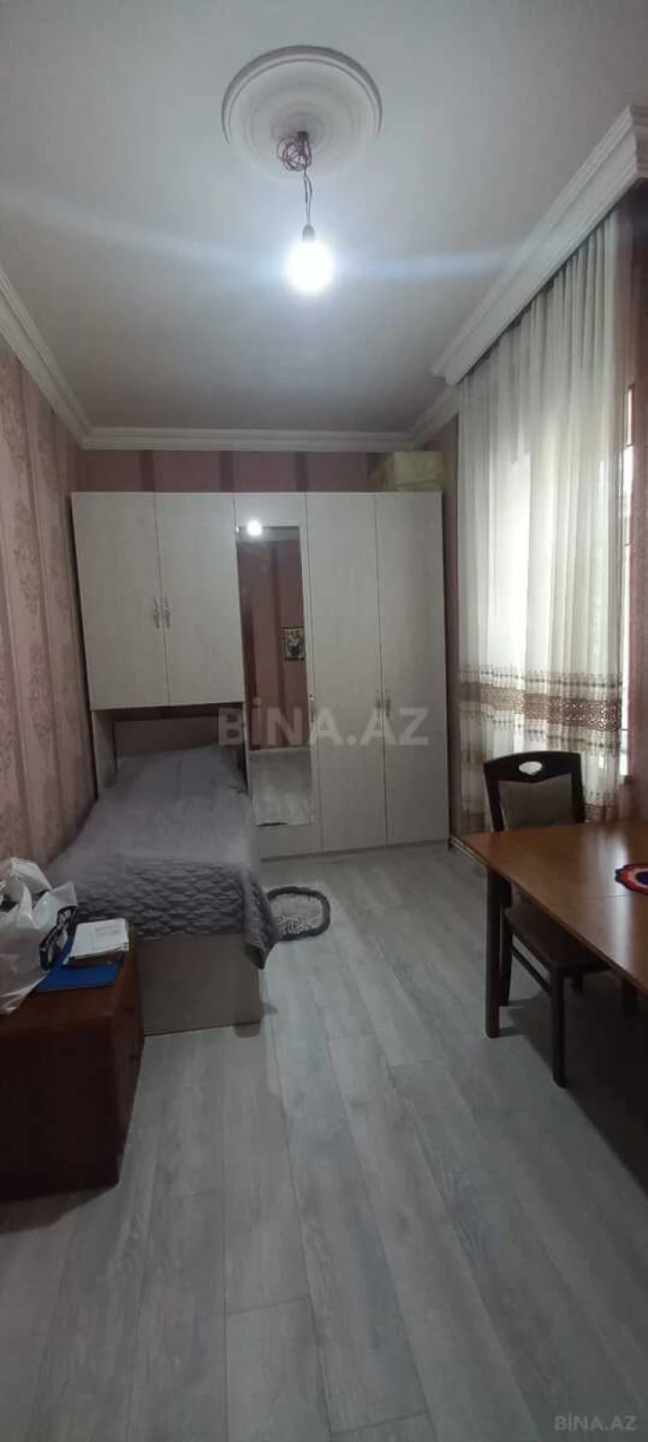 Satılır 3 otaqlı mənzil 60 m²