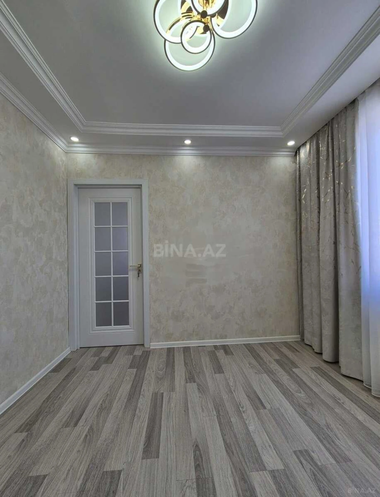 Satılır 2 otaqlı mənzil 35 m²