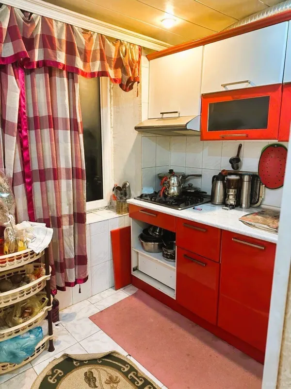 Kirayə verilir 2 otaqlı mənzil 43 m²