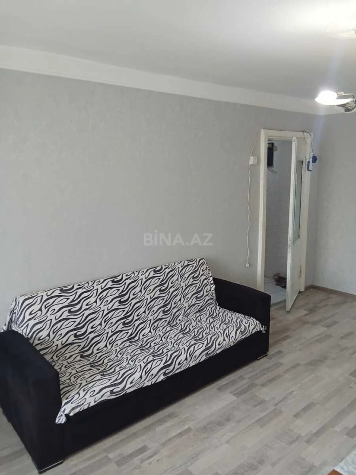 Satılır 2 otaqlı mənzil 50 m²