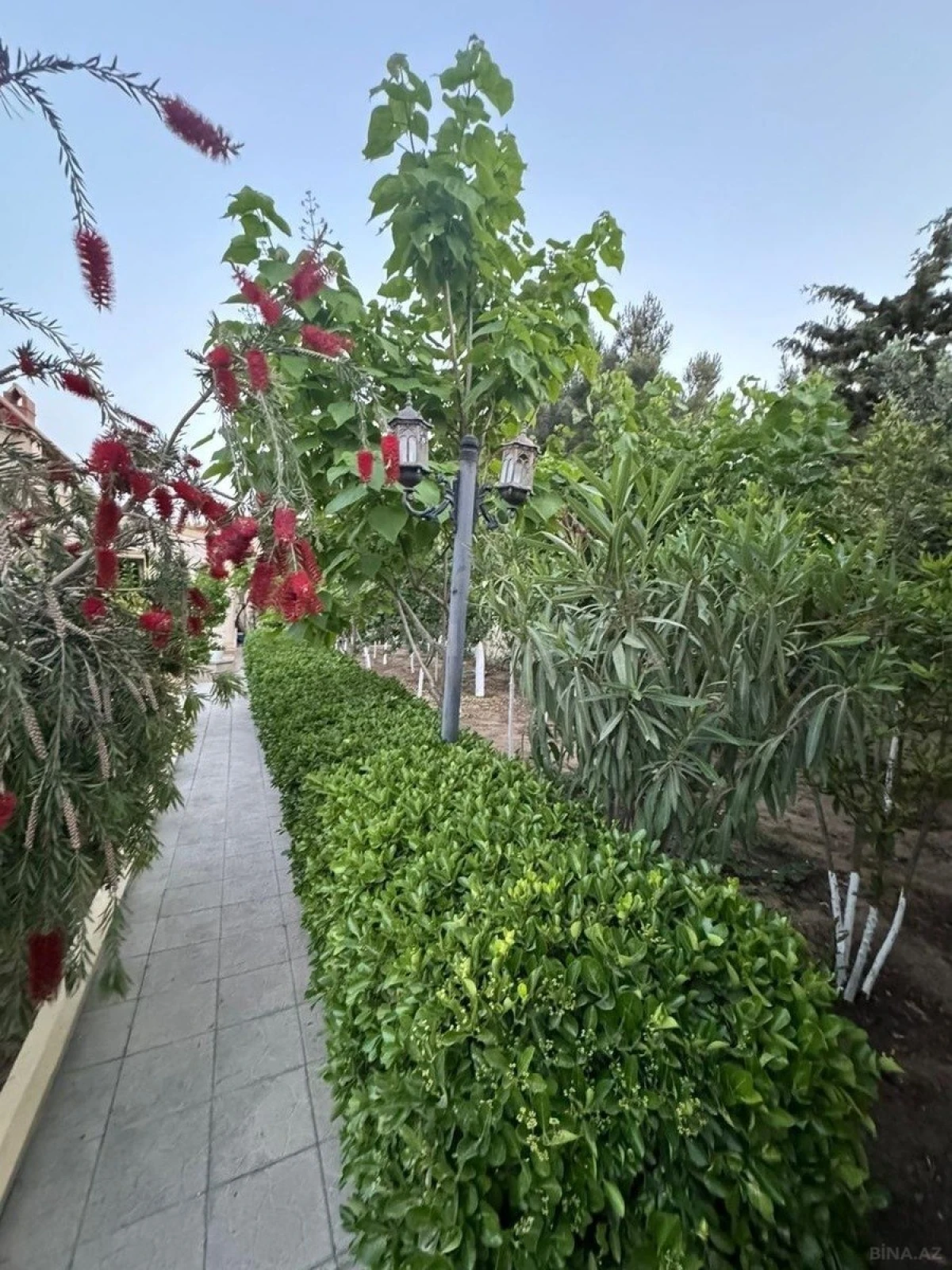 Kirayə verilir 6 otaqlı həyət evi 360 m²