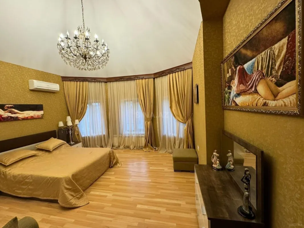 Kirayə verilir 6 otaqlı həyət evi 360 m²