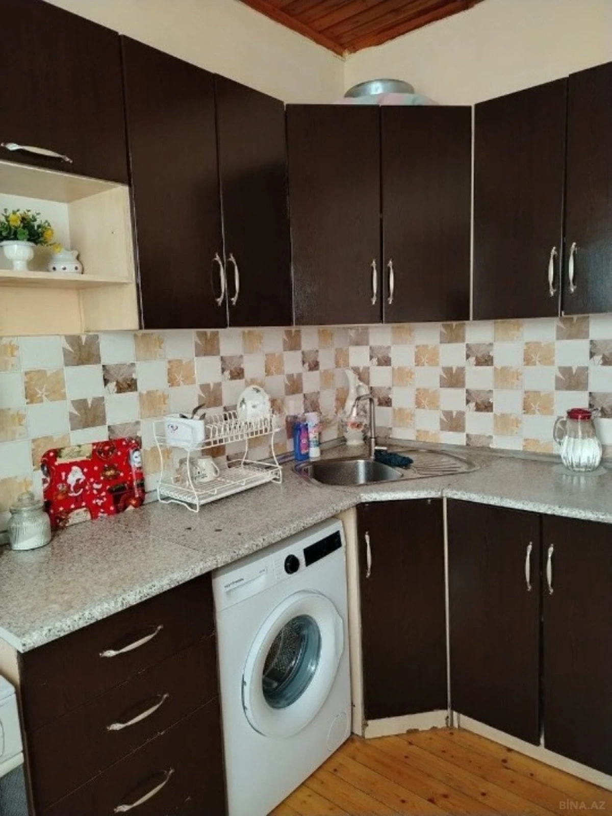 Satılır 3 otaqlı həyət evi 100 m²