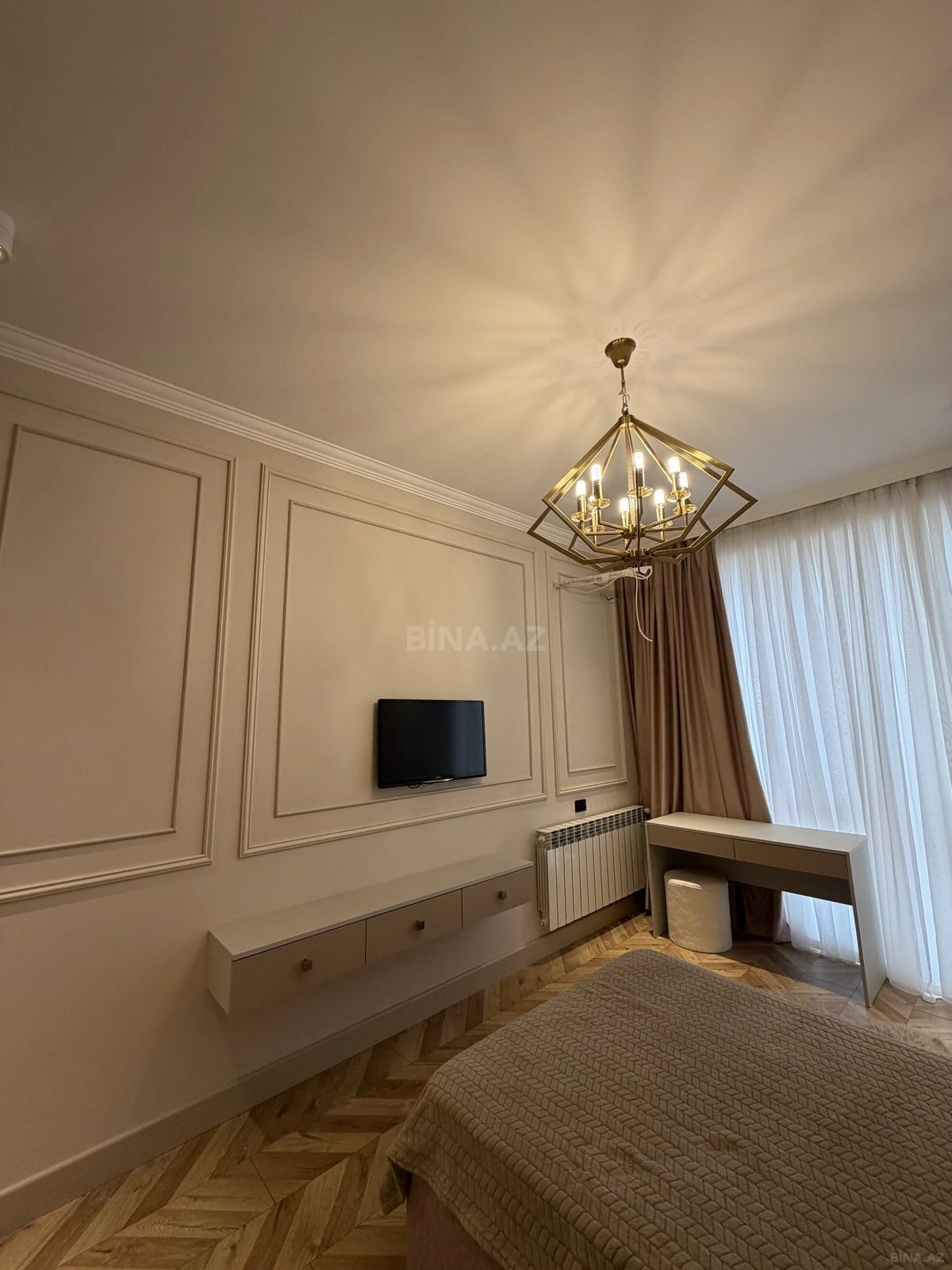 Satılır 3 otaqlı mənzil 100 m²