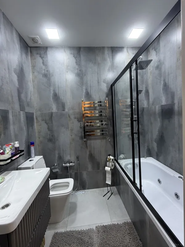 Satılır 3 otaqlı mənzil 100 m²