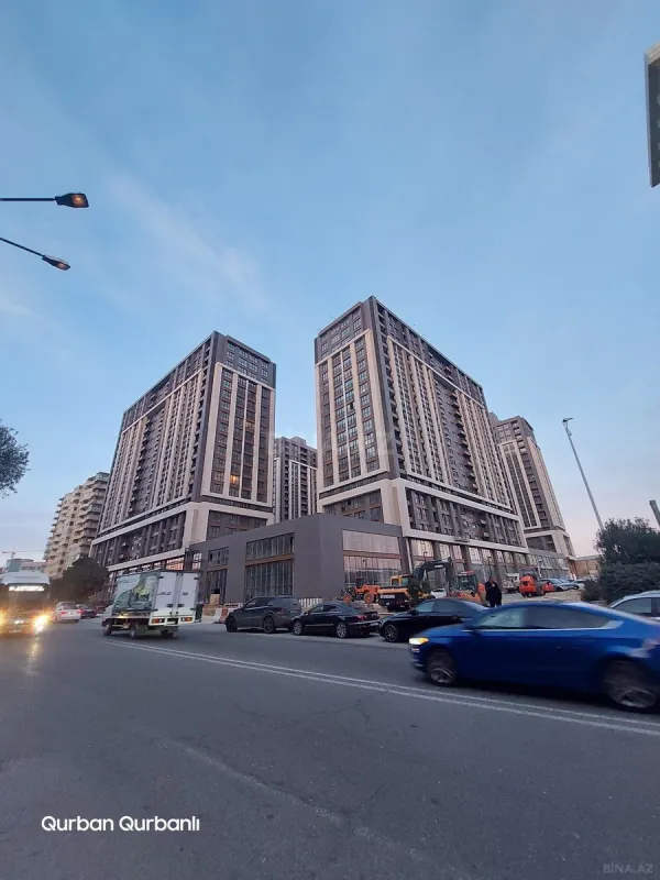 Satılır 3 otaqlı mənzil 124 m²