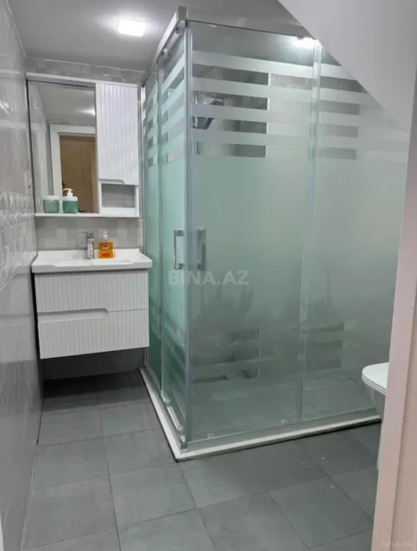 Kirayə verilir 2 otaqlı mənzil 55 m²