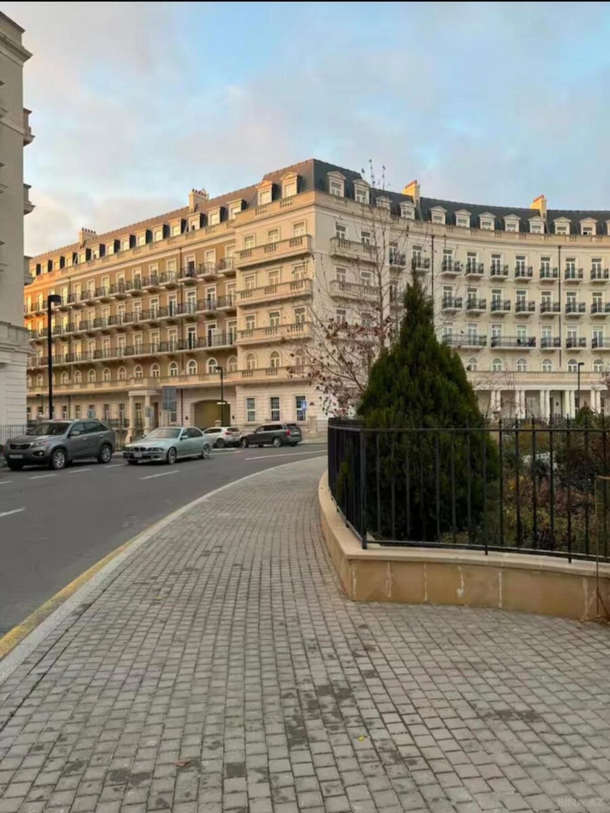 Kirayə verilir 2 otaqlı mənzil 55 m²