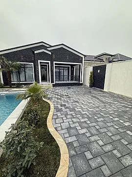 Satılır 4 otaqlı həyət evi 150 m²