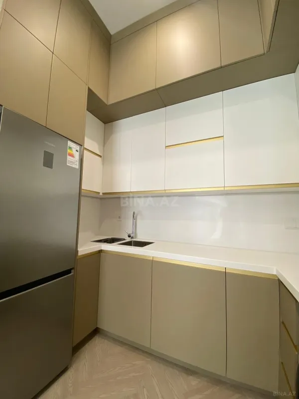 Kirayə verilir 2 otaqlı mənzil 63 m²