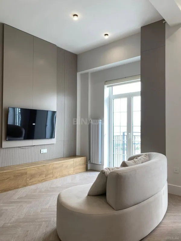 Kirayə verilir 2 otaqlı mənzil 63 m²