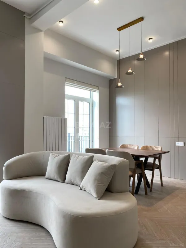 Kirayə verilir 2 otaqlı mənzil 63 m²