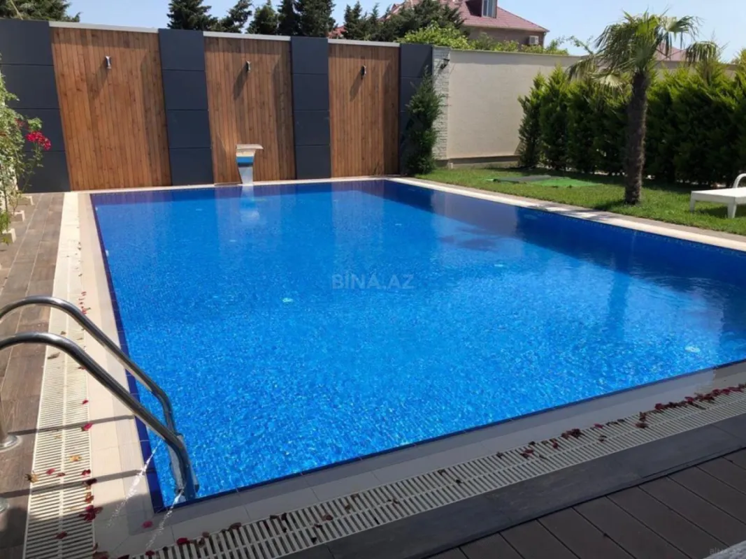 Kirayə verilir 6 otaqlı həyət evi 320 m²