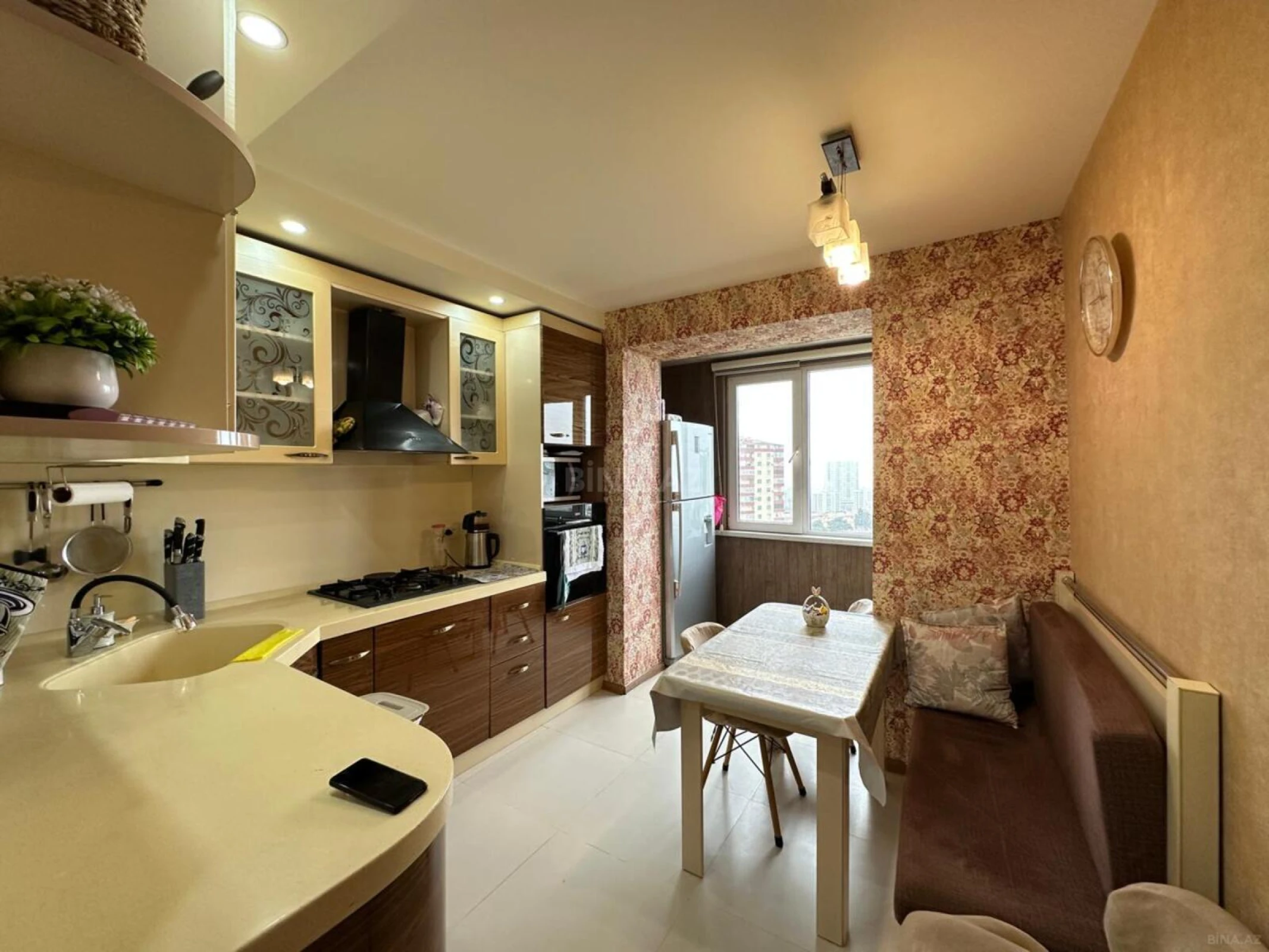 Satılır 3 otaqlı mənzil 80 m²