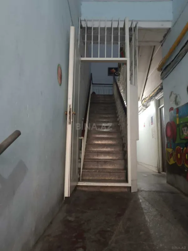 Kirayə verilir 4 otaqlı mənzil 120 m²