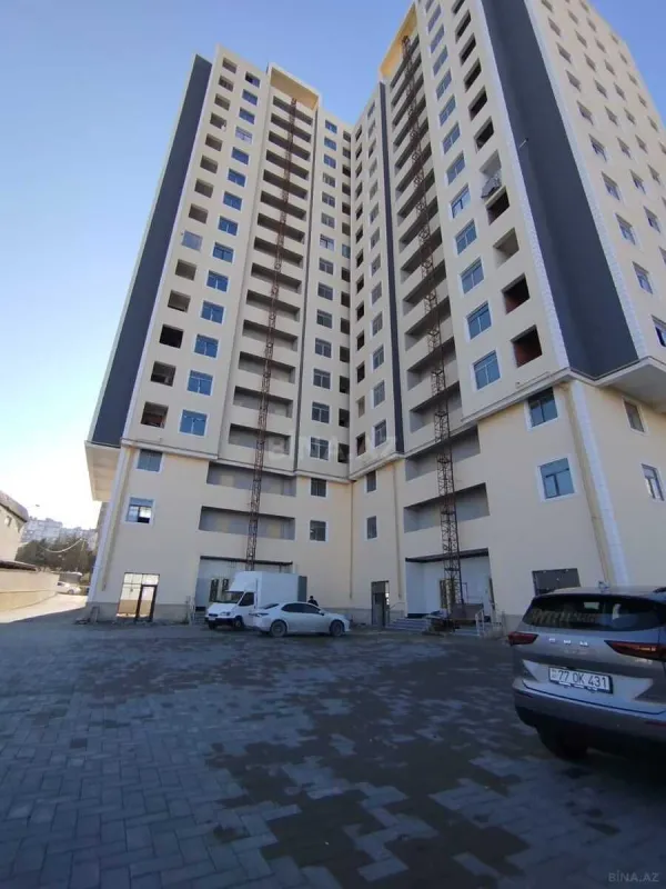 Satılır 2 otaqlı mənzil 71 m²