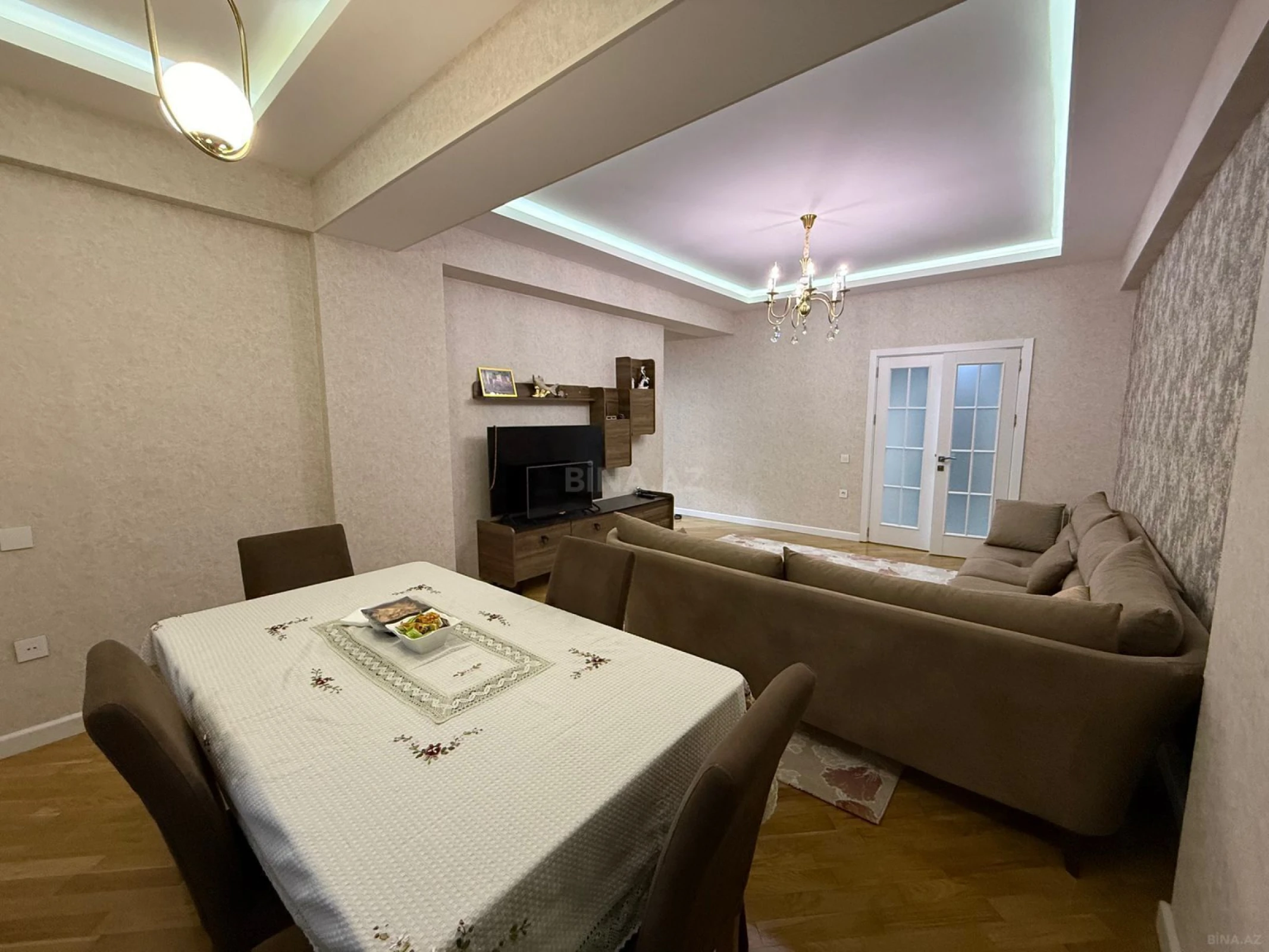 Satılır 3 otaqlı mənzil 95 m²
