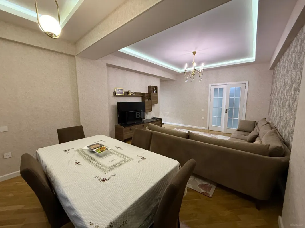 Satılır 3 otaqlı mənzil 95 m²