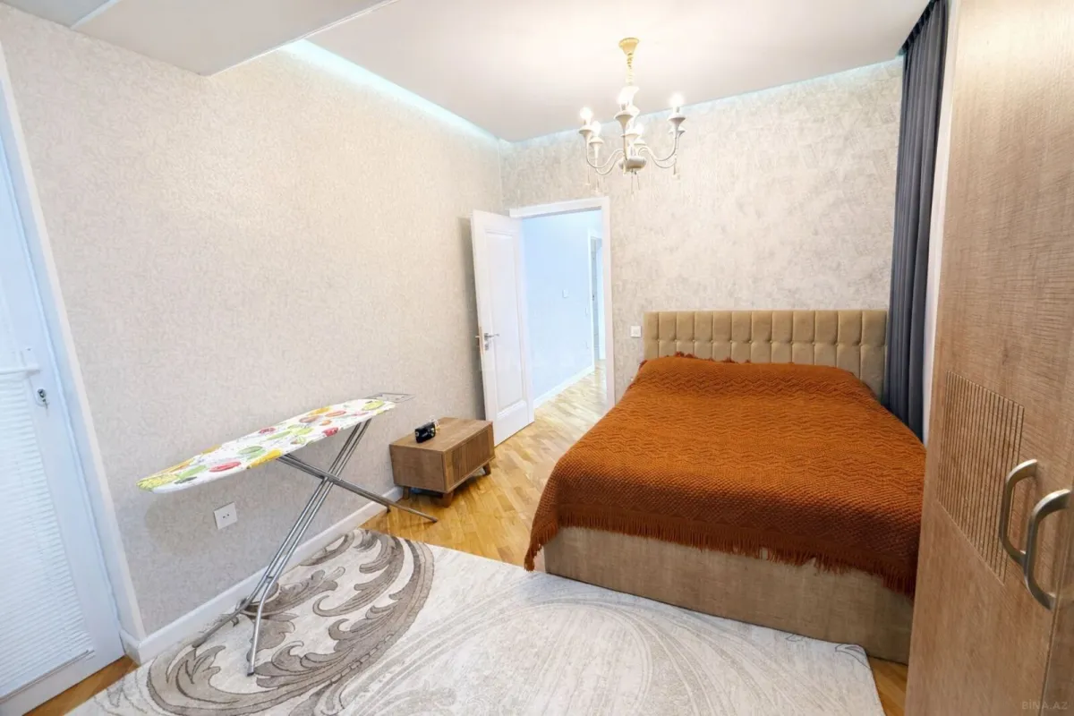 Satılır 3 otaqlı mənzil 95 m²