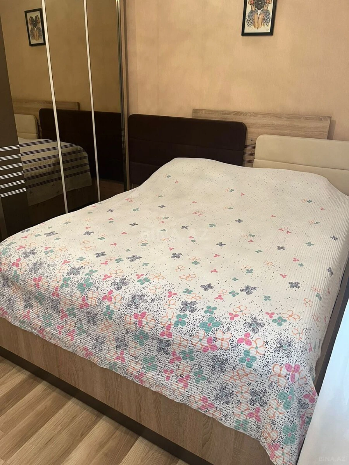 Satılır 2 otaqlı mənzil 60 m²