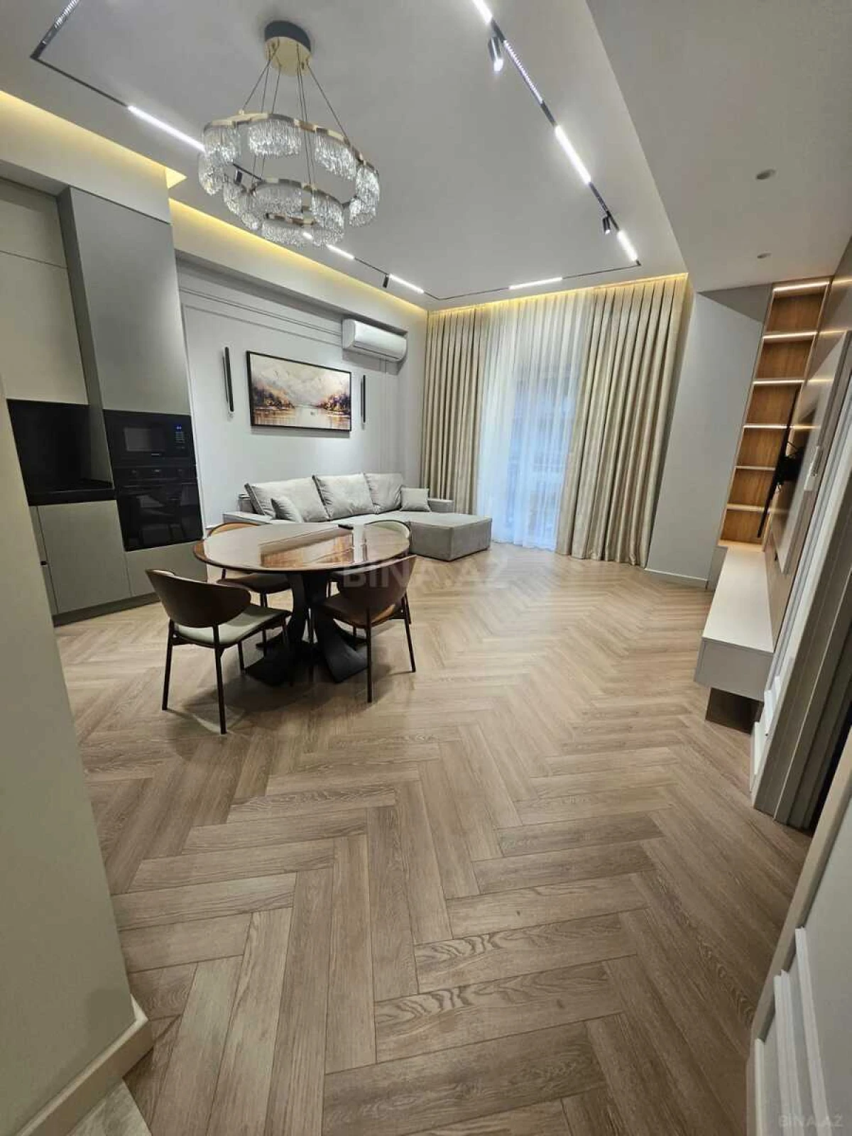 Kirayə verilir 3 otaqlı mənzil 95 m²