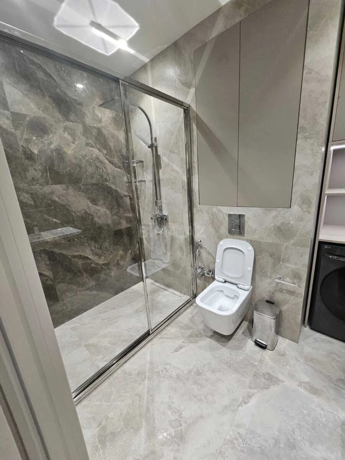 Kirayə verilir 3 otaqlı mənzil 95 m²