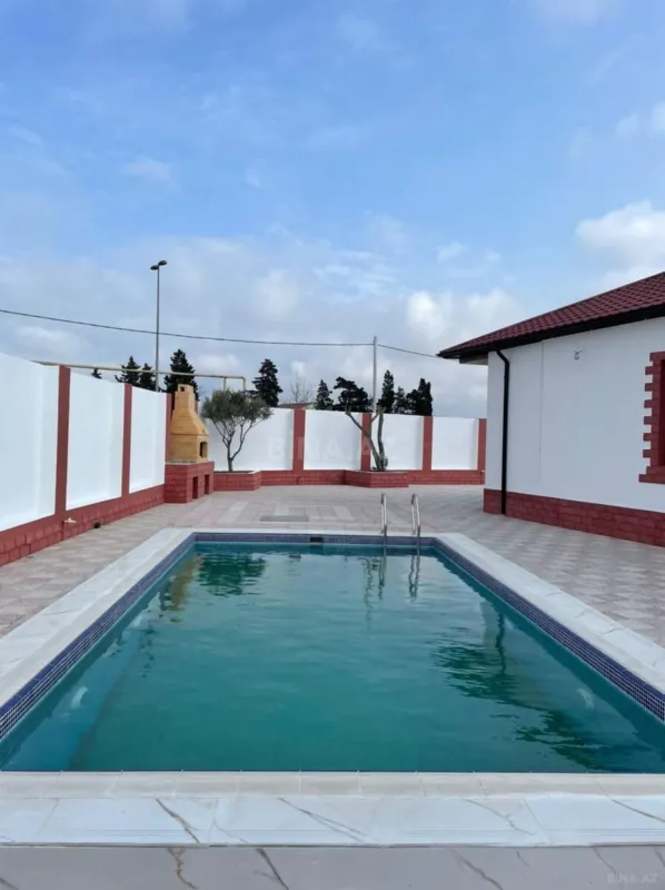 Kirayə verilir 4 otaqlı həyət evi 220 m²