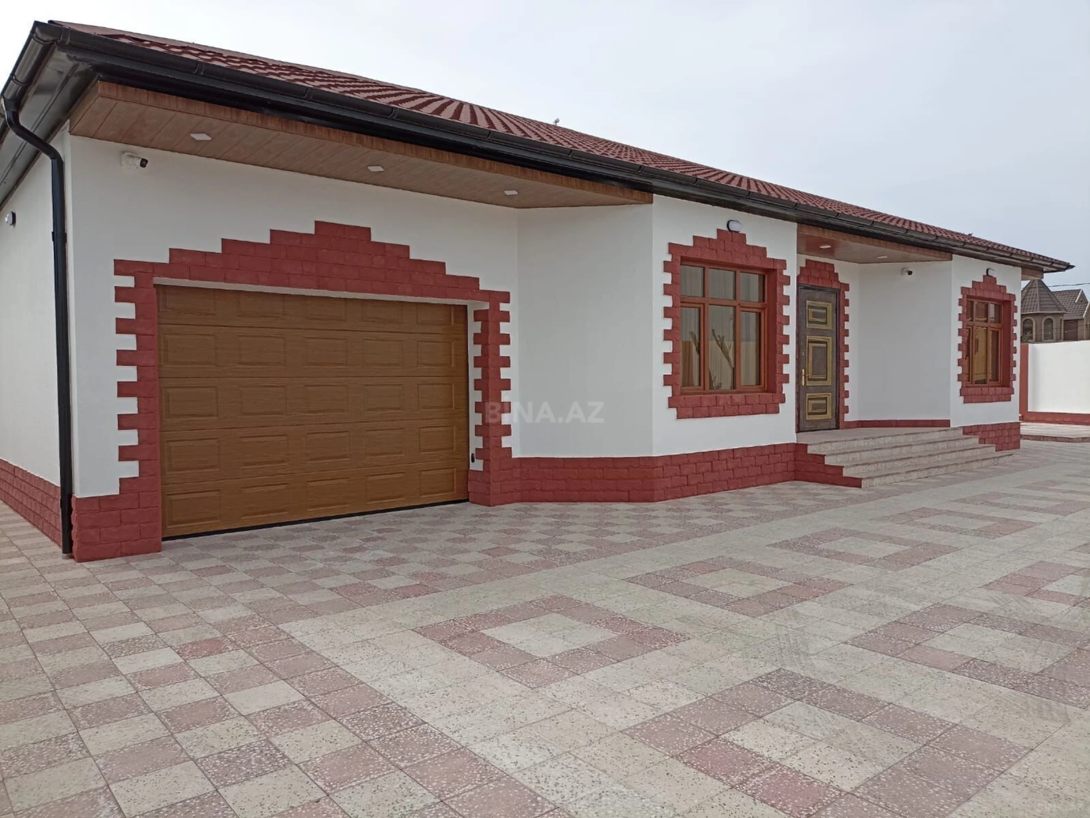 Kirayə verilir 4 otaqlı həyət evi 220 m²
