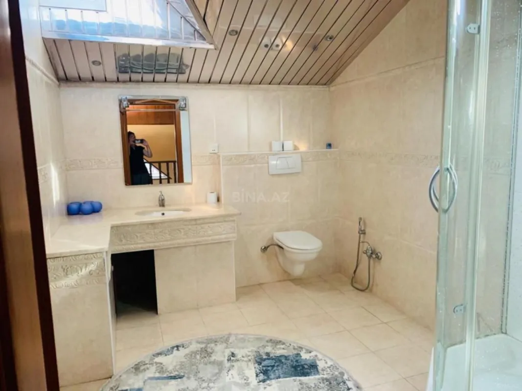 Kirayə verilir 4 otaqlı həyət evi 220 m²