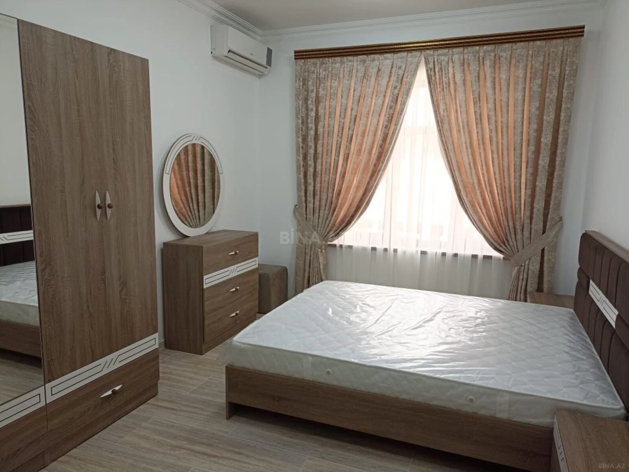 Kirayə verilir 4 otaqlı həyət evi 220 m²