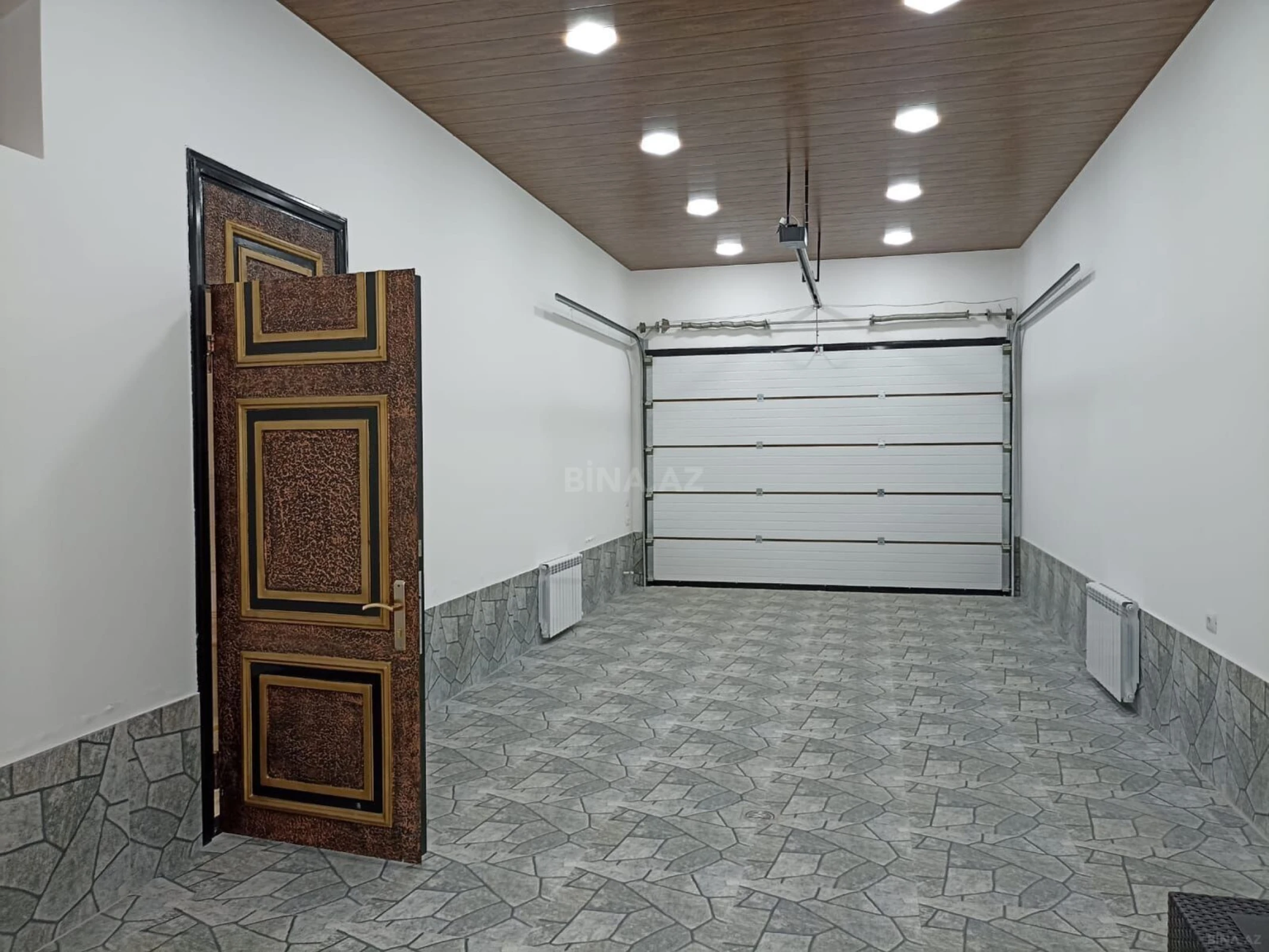 Kirayə verilir 4 otaqlı həyət evi 220 m²